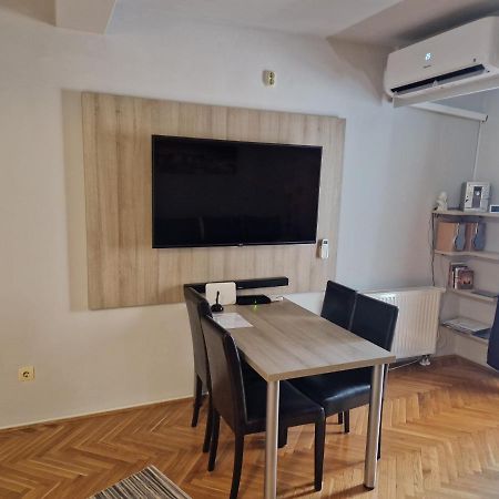 Apartment Viktor Osijek Eksteriør bilde