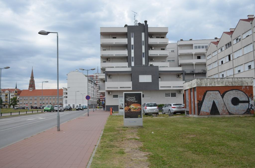 Apartment Viktor Osijek Rom bilde