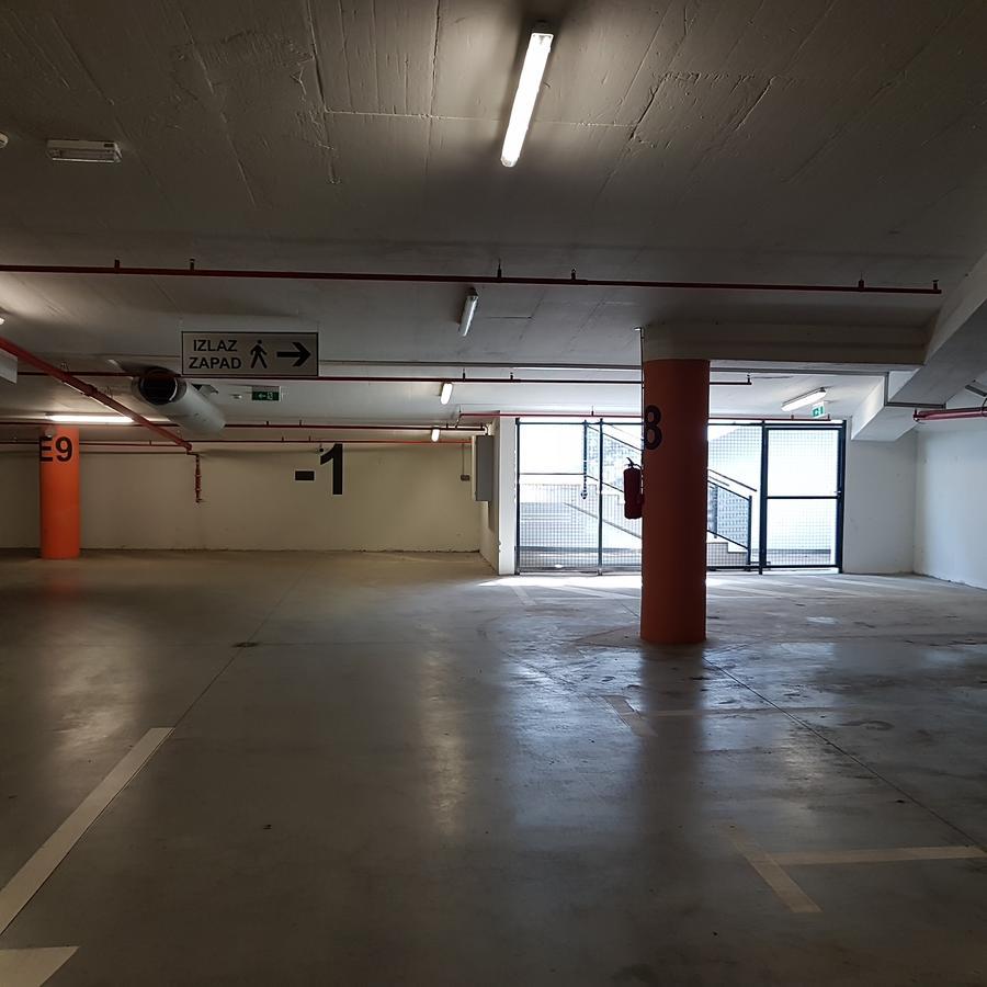 Apartment Viktor Osijek Eksteriør bilde